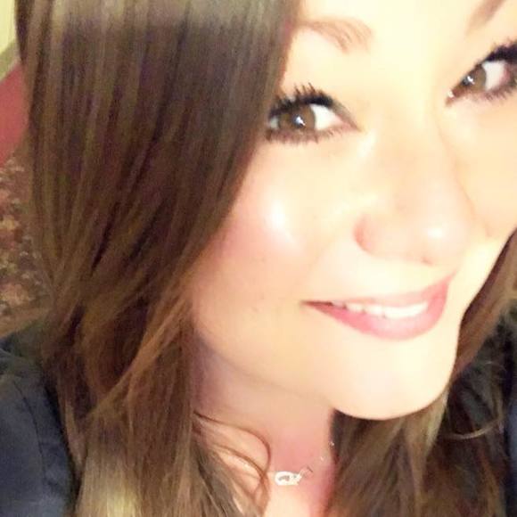 Meet your Posher, Kimberly - Picture 1 of 1